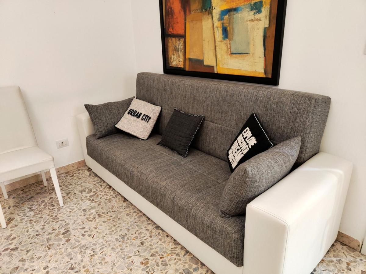 רומא Sergio Tourist Rental Close Tiburtina Station מראה חיצוני תמונה