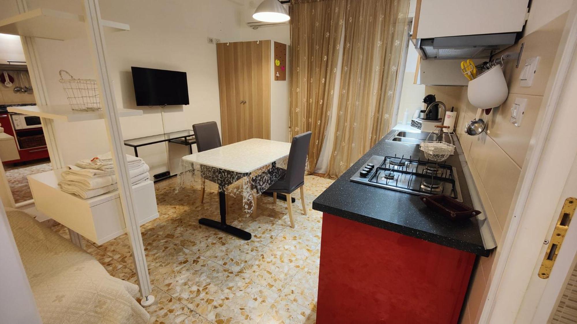 רומא Sergio Tourist Rental Close Tiburtina Station מראה חיצוני תמונה