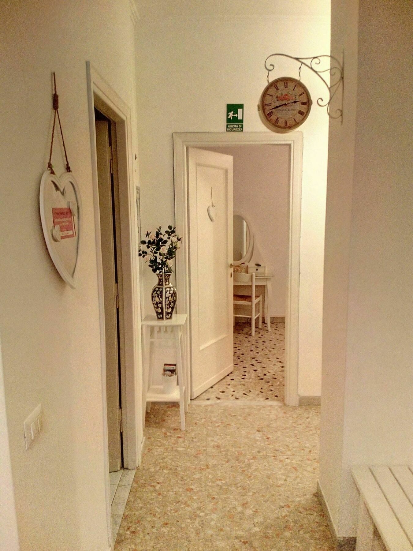 רומא Sergio Tourist Rental Close Tiburtina Station מראה חיצוני תמונה